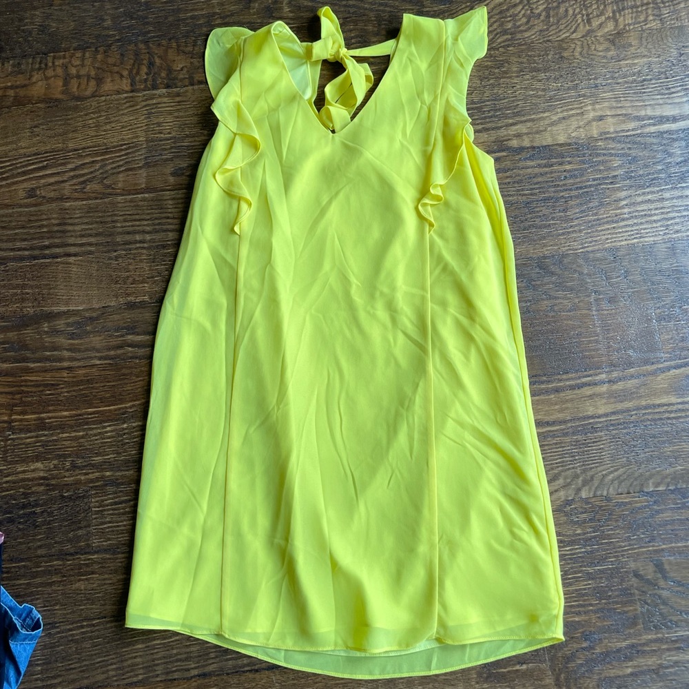 Yellow dress